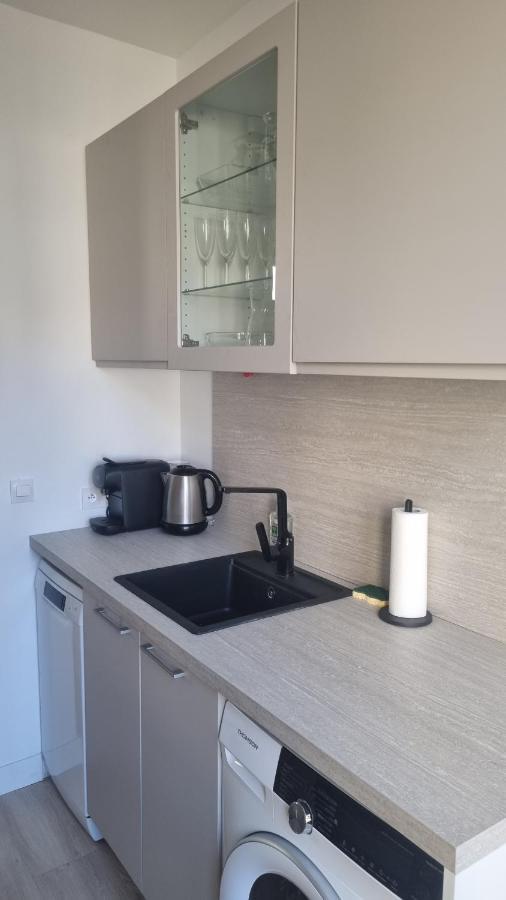 Appartement Luxueux Dans Maison Bourgeoise Parisienne Levallois-Perret Esterno foto